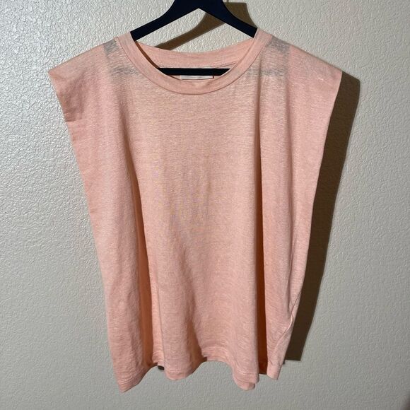 Elegant Peach Sleeveless Muscle Tee - Picture 1 of 8